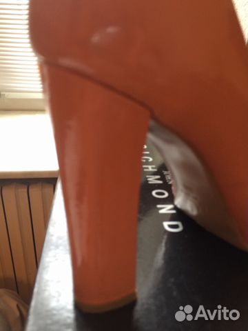 Туфли новые. Лак. Скрытая платформа Туфли новые. Лак. Скрытая платформа