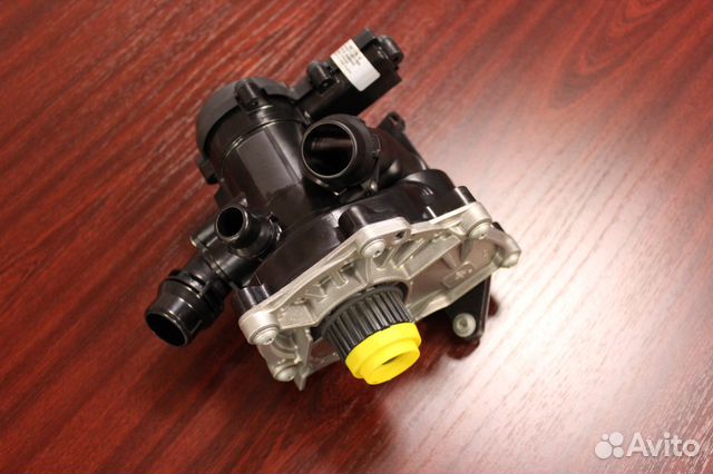 Термостат +помпа Skoda Volkswagen Audi 1.8/2.0 TSI