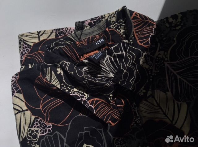 Рубашка h&m черная в цветочек/с узором/блузка