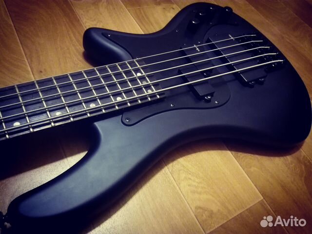 Бас-гитара Schecter Stiletto Stealth-5