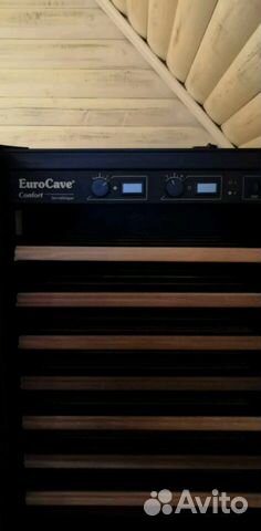 Винный шкаф Euro Cave Comfort