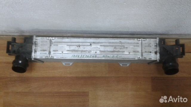 Радиатор интеркуллера бу BMW 5 G30 OEM 17518576509