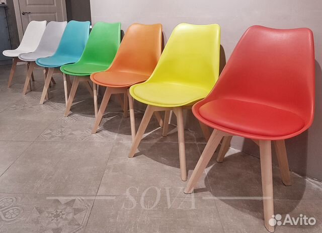 Столы и стулья