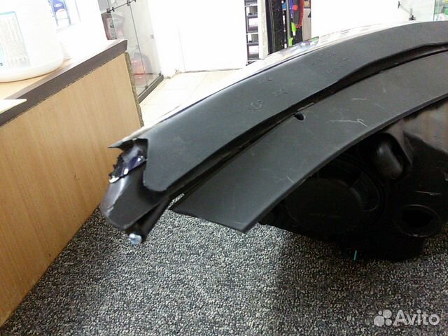 Фара передняя левая галоген Хундай Туксон 09-15 Фара передняя левая галоген Хундай Туксон 09-15