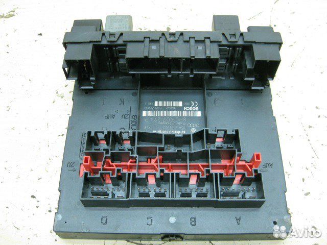 Блок комфорта 8P0907279P Audi A3 (8P1) 2003-2013 Блок комфорта 8P0907279P Audi A3 (8P1) 2003-2013