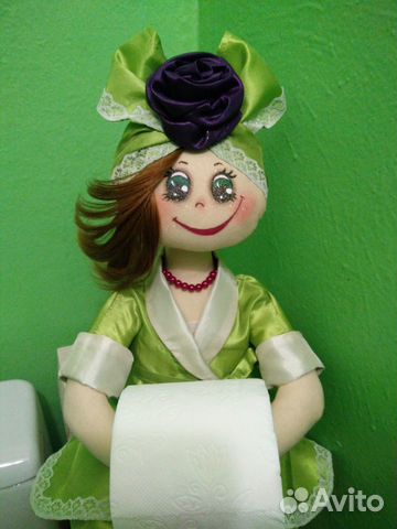 Кукла - держатель туалетной бумаги