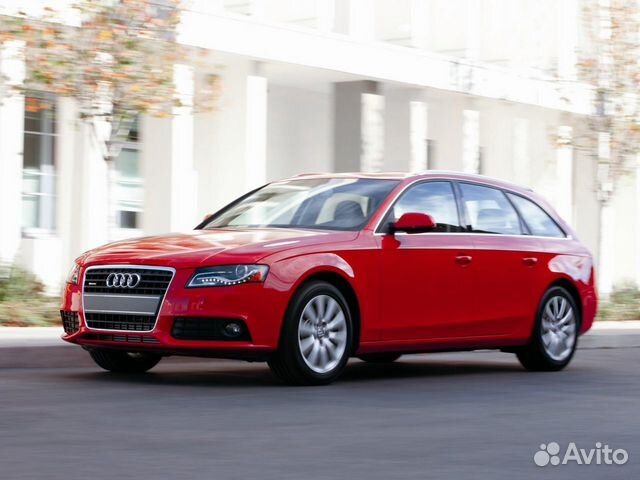 Заднее правое стекло Audi A4