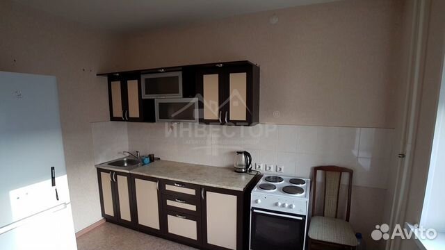 1-к квартира, 40 м², 5/10 эт. 1-к квартира, 40 м², 5/10 эт.