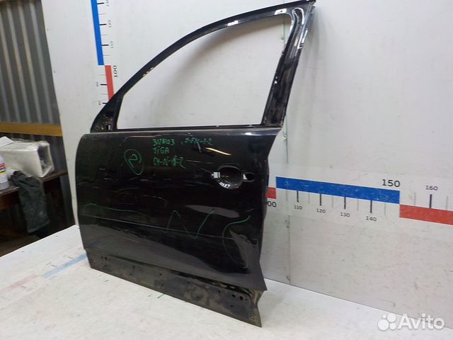 Дверь передняя левая на Volkswagen Tiguan