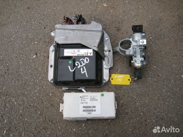 Блок управления мотора Mitsubishi L200 1860B579 Блок управления мотора Mitsubishi L200 1860B579