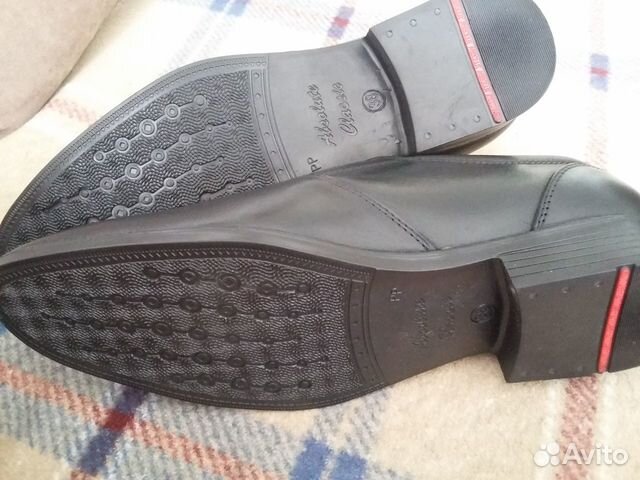 Новые кожаные туфли мужские