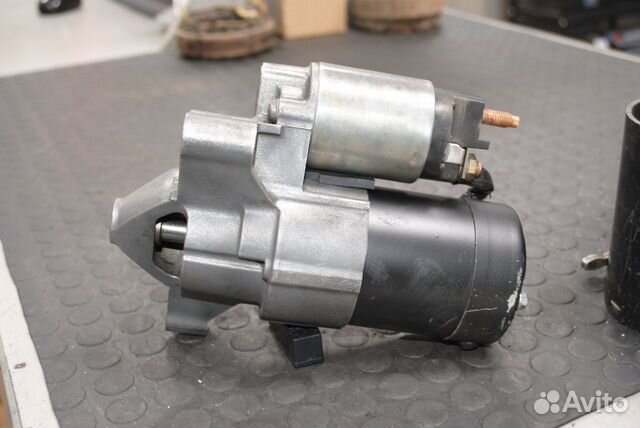 Стартер Citroen C4, C5, Peugeot 407 2.0 б/у