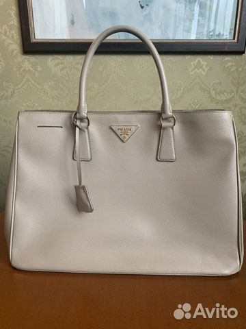 Женская сумка Prada