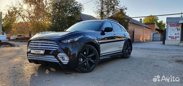 Infiniti FX30 3.0 AT, 2013, 120 000 км Infiniti FX30 3.0 AT, 2013, 120 000 км