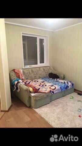 Диван