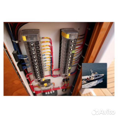 5050 Blue Sea ST CLB Блок предохра-лей для катера