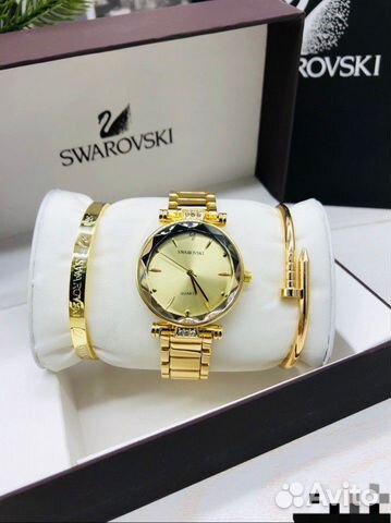 Часы Swarovski с браслетом Часы Swarovski с браслетом