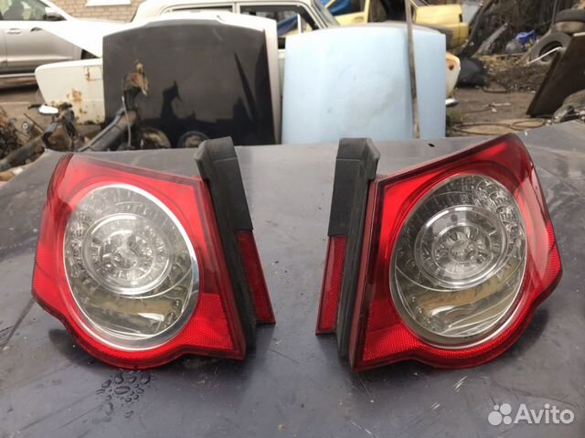 Фонарь задний правый на VW Passat B6 3C5945096C Фонарь задний правый на VW Passat B6 3C5945096C