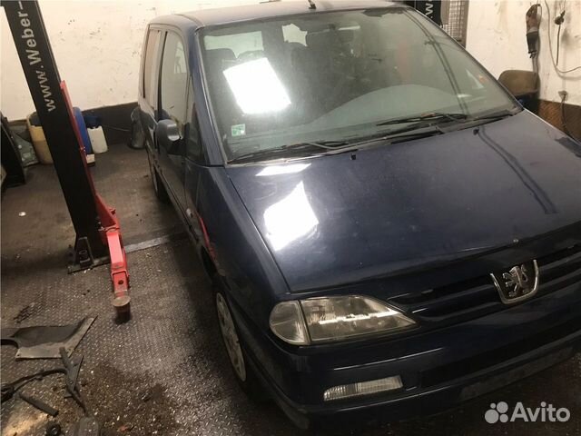 Разбор на запчасти Peugeot 806 Разбор на запчасти Peugeot 806