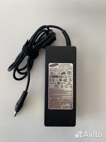 Зарядка для ноутбука samsung