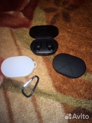 Redmi AirDots + чехлы