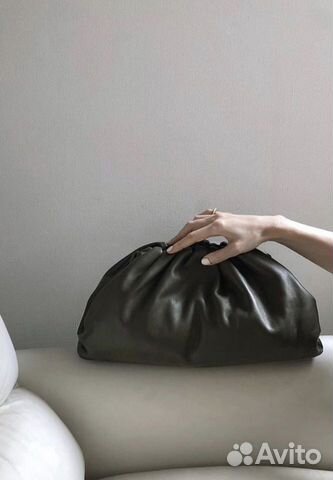 Сумка bottega veneta pouch Сумка bottega veneta pouch