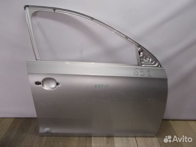 Дверь передняя правая бу Skoda Rapid OEM 6RF831056 Дверь передняя правая бу Skoda Rapid OEM 6RF831056