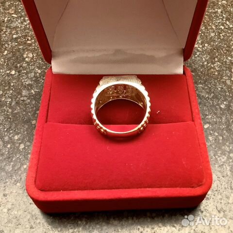 Печатка золотая с бриллиантами Печатка золотая с бриллиантами