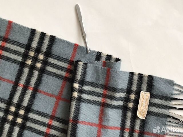 Burberrys London 100 cashmere шарф Burberrys London 100 cashmere шарф