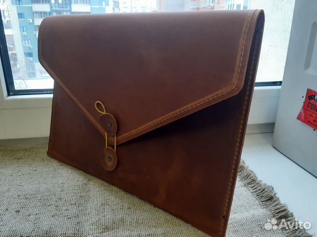 Чехол - конверт для ноутбука / планшета, кожаный