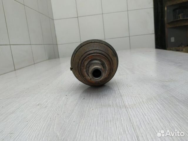 Полуось левая 3C0407271S VW Passat (B6) 2005-2010