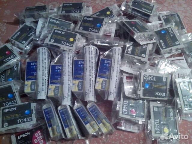 Картриджи Epson. Оригинальные. Просроченные. 37 шт Картриджи Epson. Оригинальные. Просроченные. 37 шт