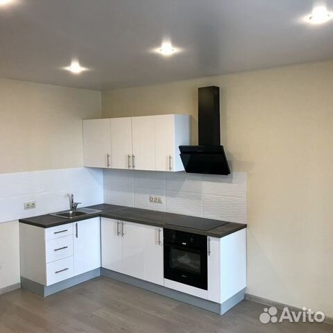 1-к квартира, 40 м², 8/18 эт. 1-к квартира, 40 м², 8/18 эт.