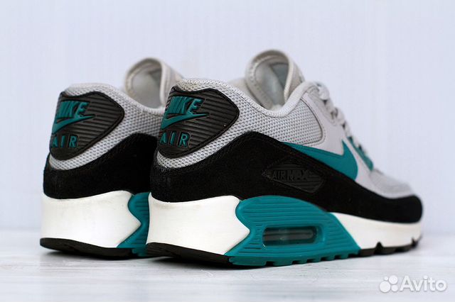 Кроссовки Nike Air Max 90 Essential Кроссовки Nike Air Max 90 Essential