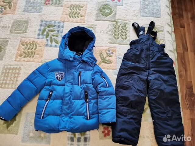 Зимний костюм на мальчика 3-4 лет Зимний костюм на мальчика 3-4 лет