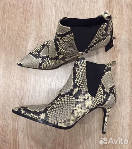 Новые кожаные ботильоны Zara 39 размер Новые кожаные ботильоны Zara 39 размер