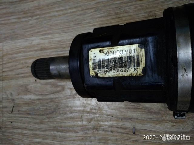 Привод правый BMW X5 E53 Привод правый BMW X5 E53