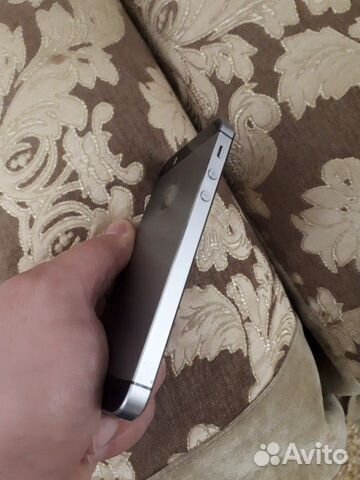 Телефон iPhone 5 s 16 g