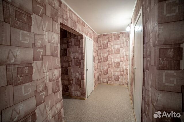1-к квартира, 52 м², 1/10 эт.