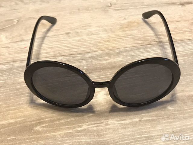 Солнцезащитные очки