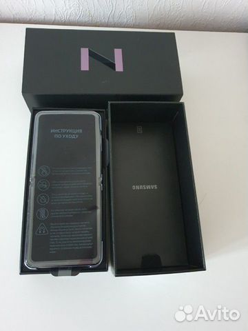 Телефон samsung Galaxy Z Flip аметист новый Телефон samsung Galaxy Z Flip аметист новый