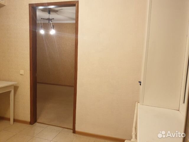 2-к квартира, 44 м², 3/3 эт.