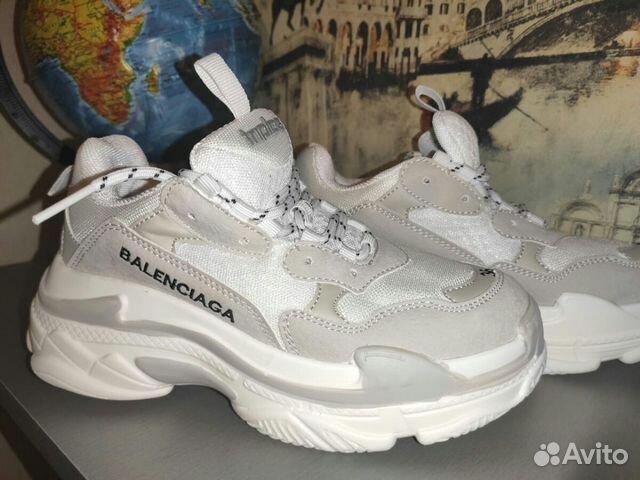 Кроссовки женские balenciaga triple S, текстильные Кроссовки женские balenciaga triple S, текстильные