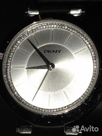 Часы dkny