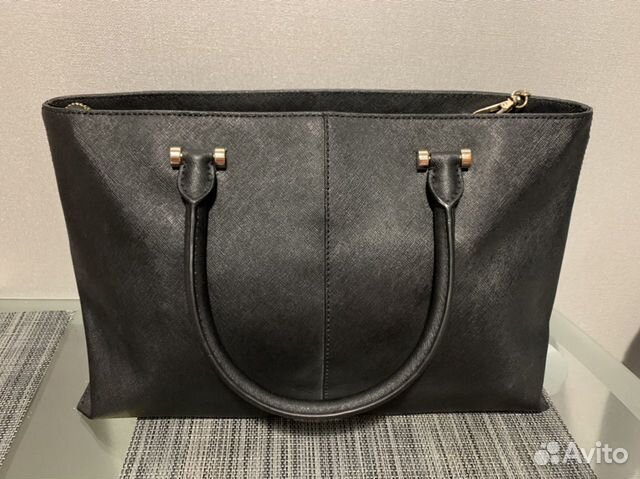 Кожаная сумка dkny оригинал Кожаная сумка dkny оригинал