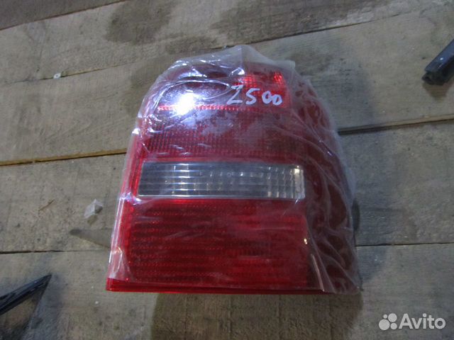 Audi A4 1/99-1/01 фонарь задний внешний правый