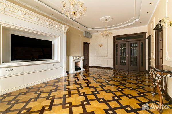 3-к квартира, 140.8 м², 3/10 эт.