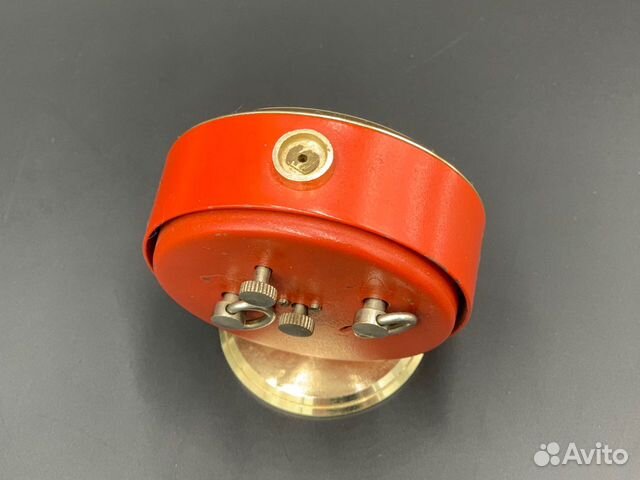 Slava 11 jewels Настольные часы будильник ретро Slava 11 jewels Настольные часы будильник ретро