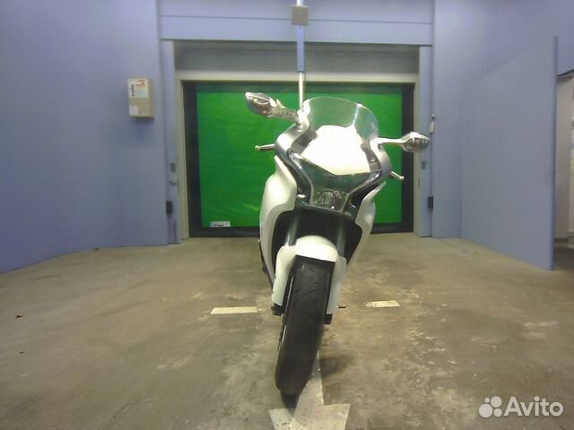 Мотоцикл Honda VFR1200F Мотоцикл Honda VFR1200F