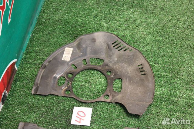 Пыльник тормозного диска передний Toyota Auris Пыльник тормозного диска передний Toyota Auris